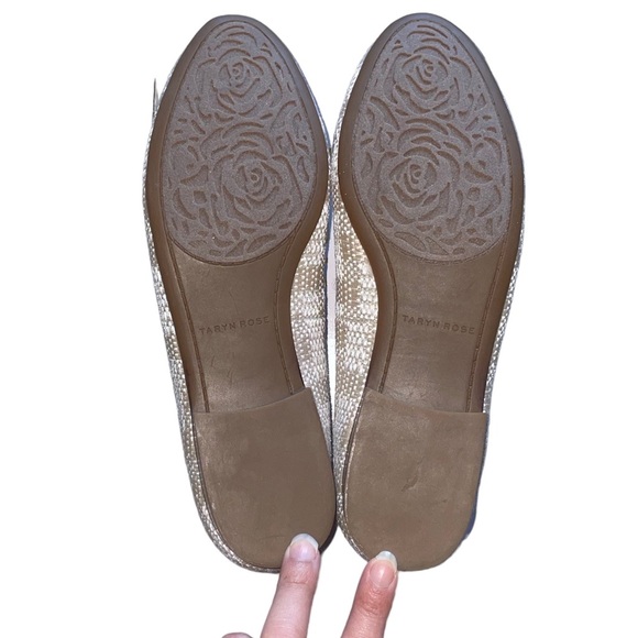 NWB Taryn Rose Woven Floral Loafers in Chalk - Picture 11 of 15
